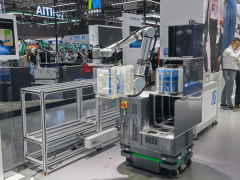 效率提拔30%；新松机械人全球首发的“自&hellip;